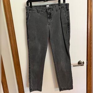 Gap girlfriend chino cropped khaki pants